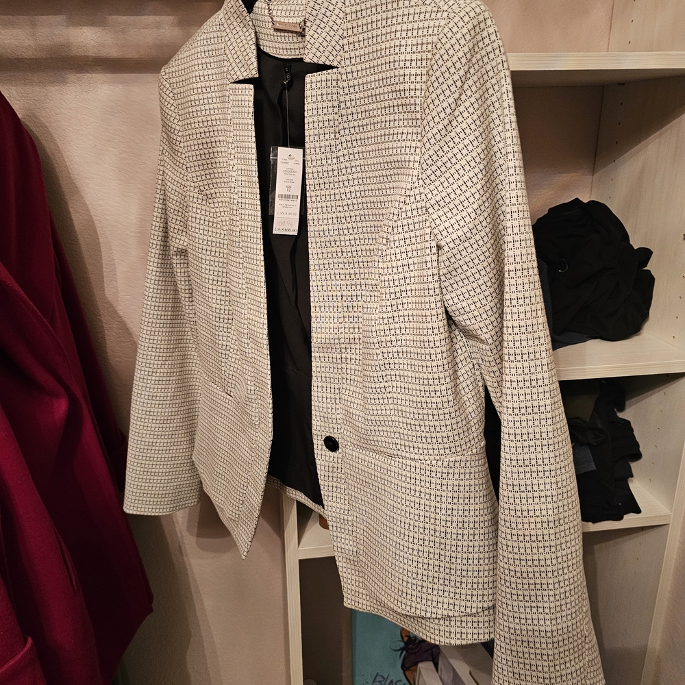 White House Black Market Textured Cream Blazer